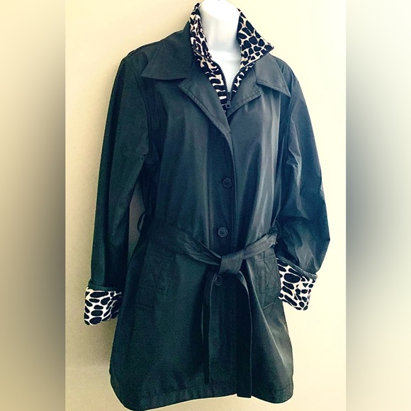 UTEX Design Lined Black Coat - Picture 2 of 11